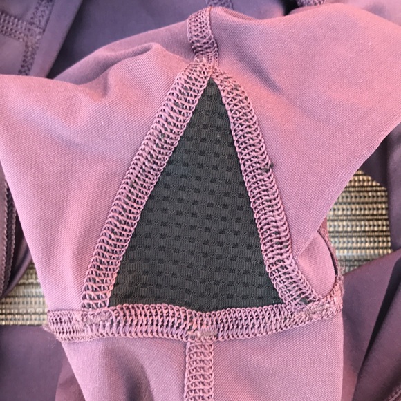 🔻NWOT Virus Stay Cool Data Training Short - Picture 7 of 9